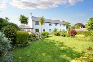 Rear garden- click for photo gallery